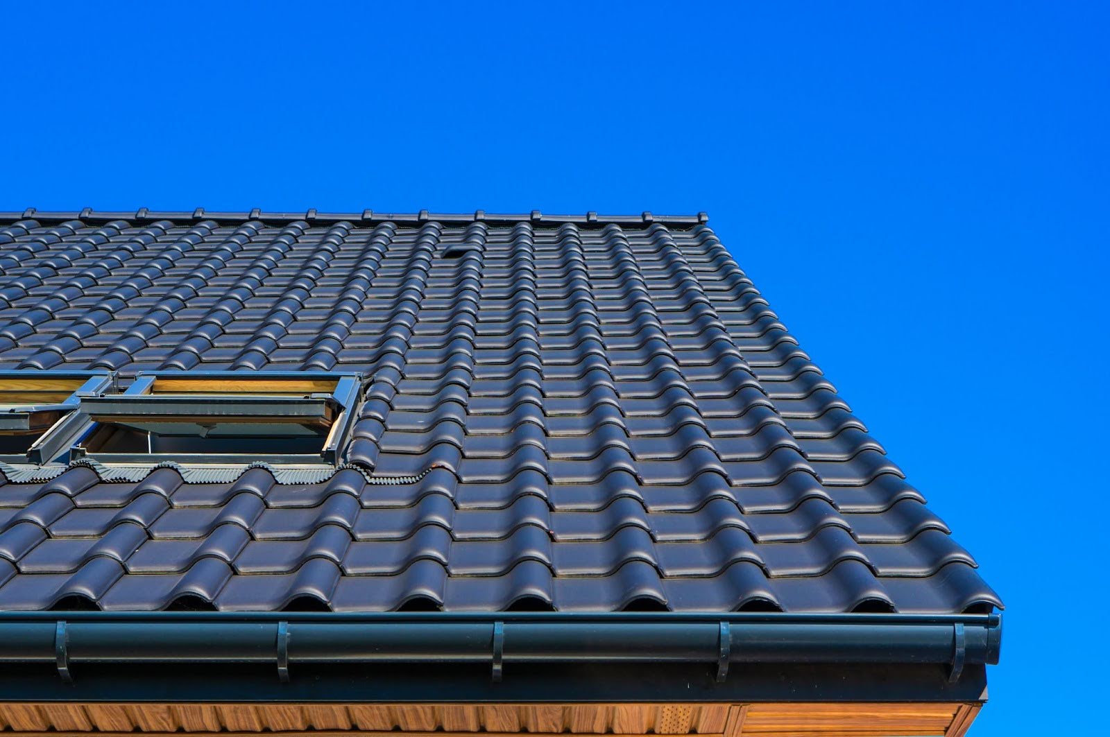 Save Money and Beat the Heat: The Game-Changing Benefits of Thermal Roof Restoration